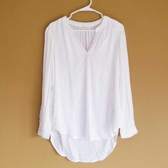 beachlunchlounge Tops - BEACHLUNCHLOUNGE White Beach Shirt